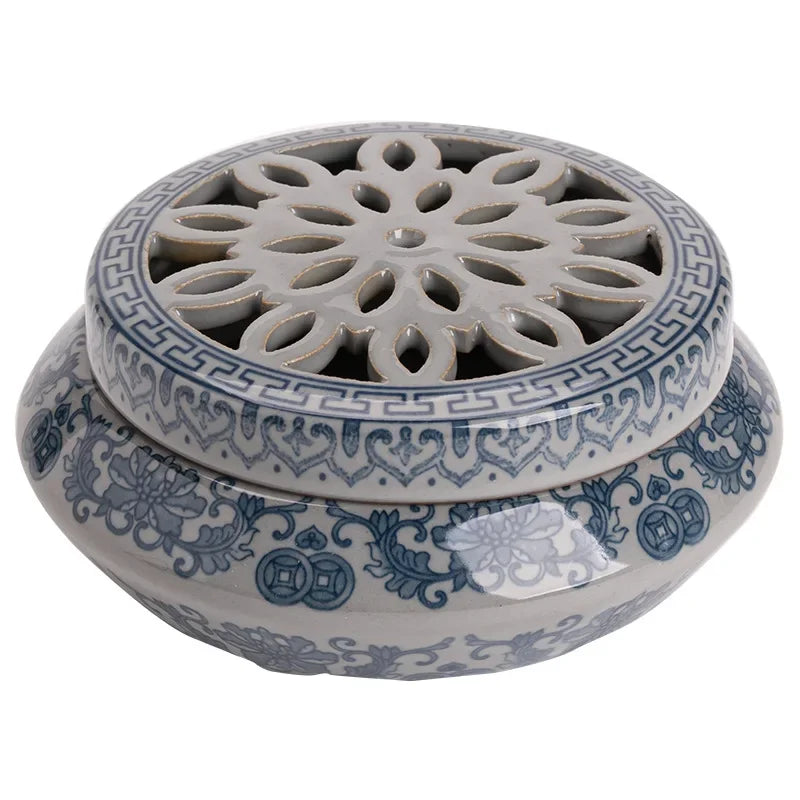 【美しい藤花紋をあしらった、伝統的な仿古青花香炉】中国お香 香炉 陶器 お香立て 癒し 瞑想 ヨガ リラックス ギフト