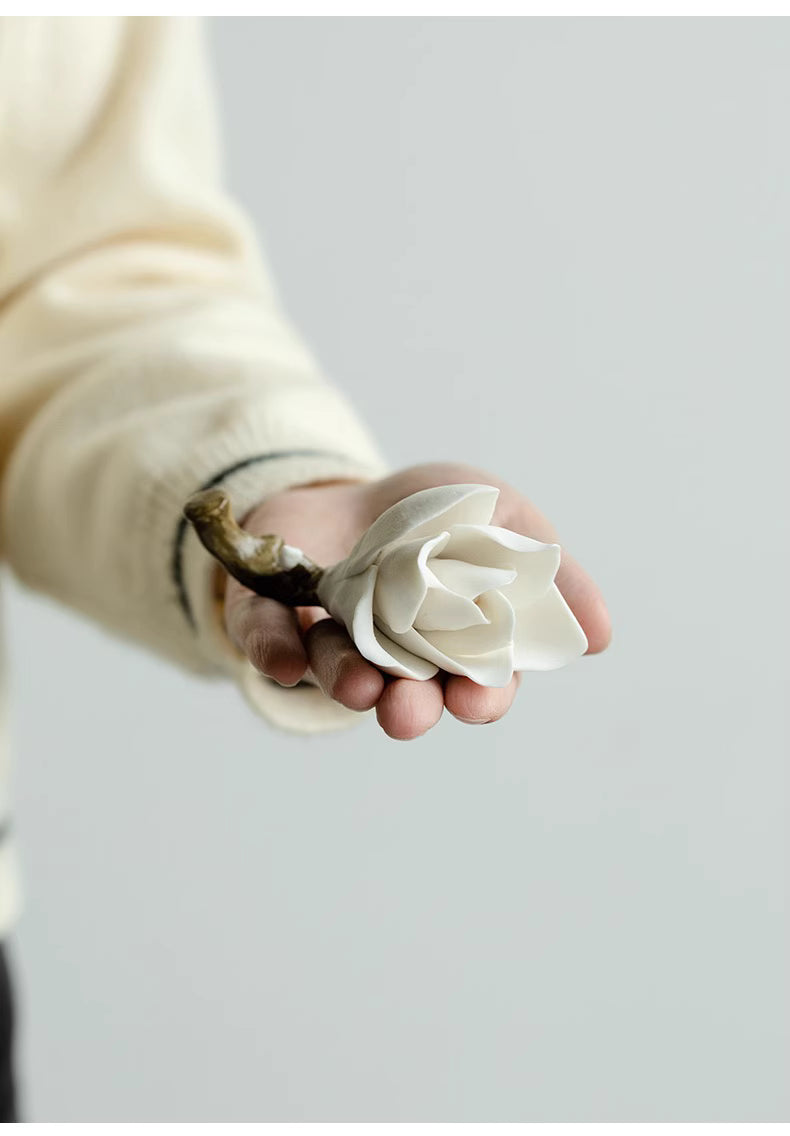 【白玉蘭（マグノリア）の香立て｜手作りの花インセンスホルダー】お香 香炉 アロマ インセンス 雑貨 癒し 瞑想 ヨガ リラックス 禅