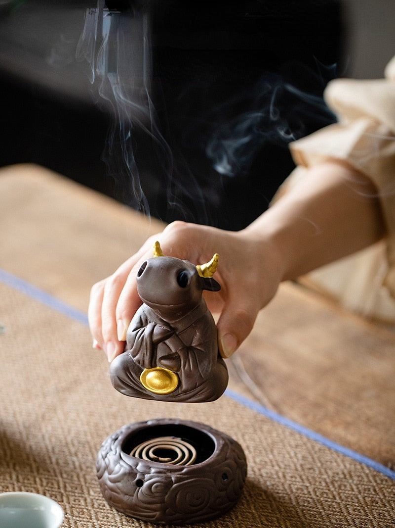 【眠れる牛の守り神 Incense Holder】中国お香 倒流香 滝 お香立て 癒し 瞑想 ヨガ リラックス