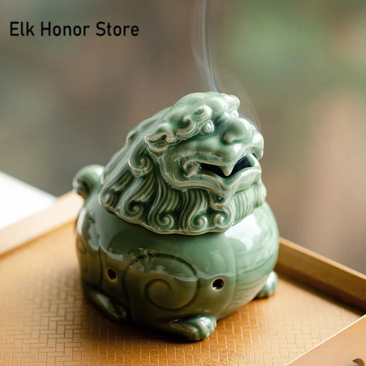 【越窯青瓷 狻猊（スンニ）香炉｜手作り青翠釉の陶器】中国お香 香炉 陶器　お香立て 癒し 瞑想 ヨガ リラックス ギフト